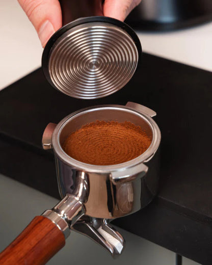 Barista Essentials Tamper 58,5 mm Spring Calibrated