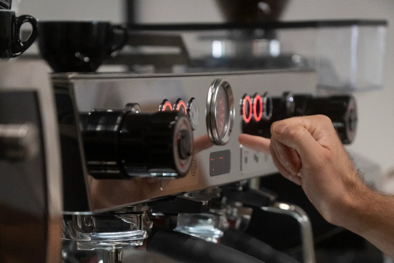 Detailshot La Marzocco Linea PB
